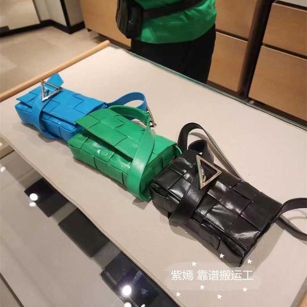 bottegas bag mini15 grid cassette oil wax woven pillow small venetas leather zc
bottegas bag mini15 grid cassette oil wax woven pillow small venetas leather zc