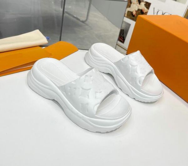 luxury embossing slippers sandals flip flops women brands pool pillow comfort designer embosseds mules sliders designer slides beach sandal, Black
luxury embossing slippers sandals flip flops women brands pool pillow comfort designer embosseds mules sliders designer slides beach sandal, Black