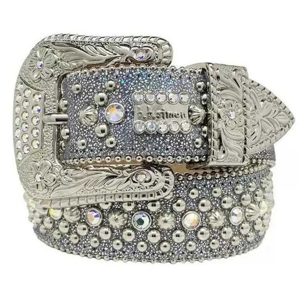 1Designer Luxury Bb Belt Simon Belts for Men Women Shiny diamond belt Black on Black Blue white multicolour with bling rhinestones as gift 2023
1Designer Luxury Bb Belt Simon Belts for Men Women Shiny diamond belt Black on Black Blue white multicolour with bling rhinestones as gift 2023