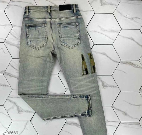 2023 mens jeans slim jeans distressed denim white designer leather pants with holes letters torn tattered knee ripped for man skinny, Blue
2023 mens jeans slim jeans distressed denim white designer leather pants with holes letters torn tattered knee ripped for man skinny, Blue
