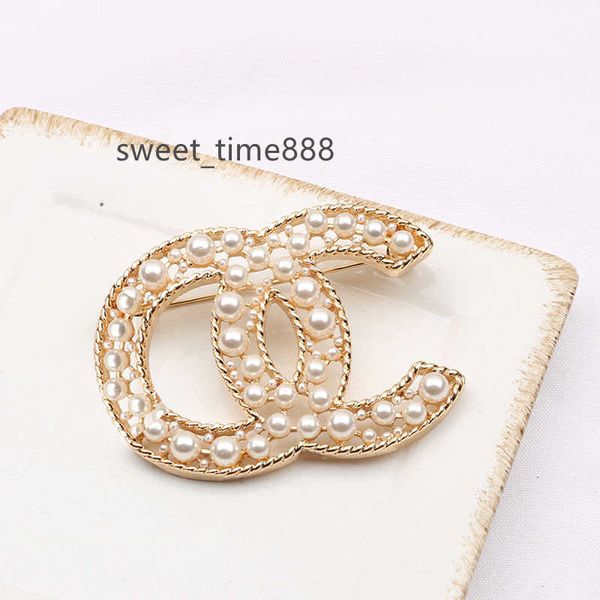 simple small sweet wind luxurys c desinger brooch women pearl rhinestone letters brooches suit pin fashion jewelry clothing decoration acces, Gray
simple small sweet wind luxurys c desinger brooch women pearl rhinestone letters brooches suit pin fashion jewelry clothing decoration acces, Gray