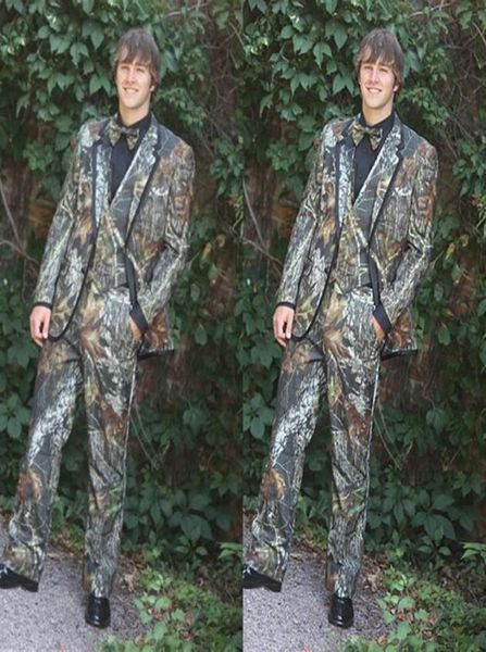 new camo wedding tuxedos wedding camouflage suit custom made slim fit mens blazers fashion groom wear jacket pants vest bow5531322, Black;gray
new camo wedding tuxedos wedding camouflage suit custom made slim fit mens blazers fashion groom wear jacket pants vest bow5531322, Black;gray