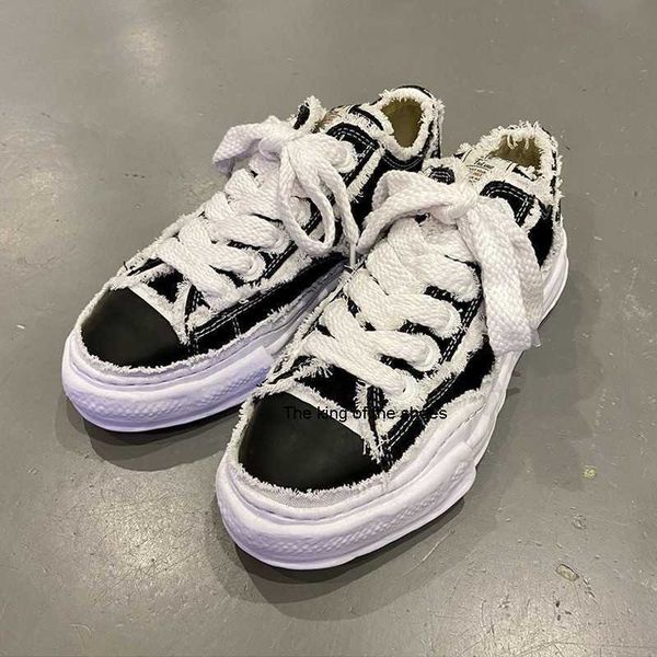 blakey maison mihara shoes designer yasuhiro mmy mens canvas shoe women men miharayasuhiro shell toe skate shoes stc sneakers signature skat
blakey maison mihara shoes designer yasuhiro mmy mens canvas shoe women men miharayasuhiro shell toe skate shoes stc sneakers signature skat