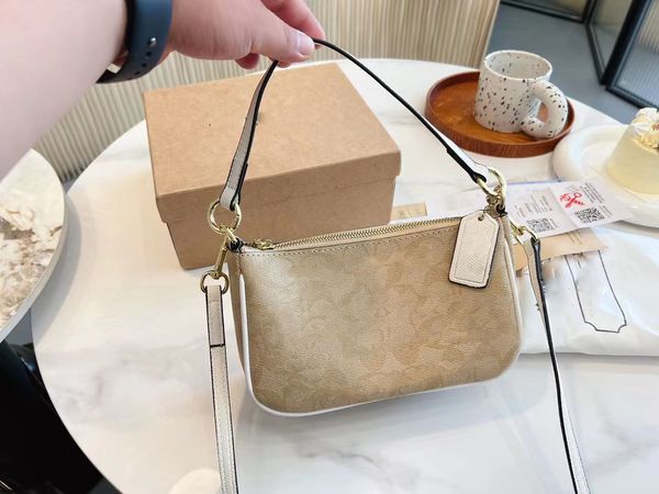 new women bags mahjong bag luxurys designers bags shoulder bag mini handbags pochette accessories crossbody wallet womens purses card holder
new women bags mahjong bag luxurys designers bags shoulder bag mini handbags pochette accessories crossbody wallet womens purses card holder
