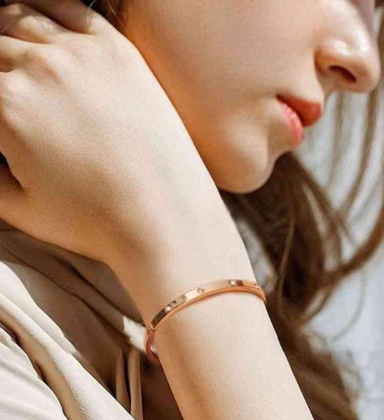 other bracelets high end bracelet female plated 18k rose gold titanium steel ring net red qixi valentine039s day gift for girlf1074946, Golden;silver
other bracelets high end bracelet female plated 18k rose gold titanium steel ring net red qixi valentine039s day gift for girlf1074946, Golden;silver