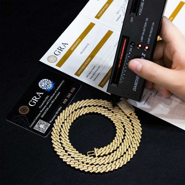 925 sterling silver iced out hip hop jewelry 10mm-20mm moissanite diamond cuban link chain men necklace
925 sterling silver iced out hip hop jewelry 10mm-20mm moissanite diamond cuban link chain men necklace