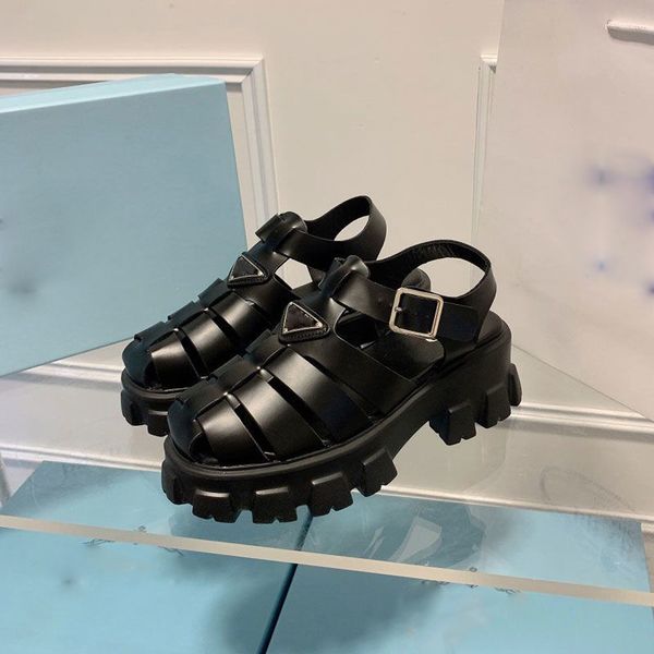 foamed rubber sandals designer women black white hollow weave leather thick soled thicks heel baotou rome shoes size 35-40 qikc
foamed rubber sandals designer women black white hollow weave leather thick soled thicks heel baotou rome shoes size 35-40 qikc