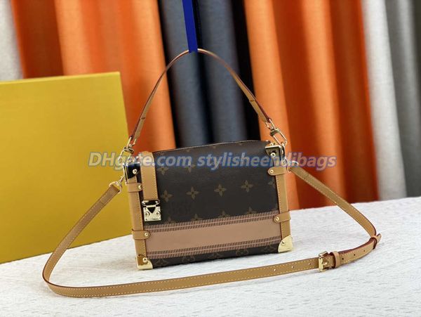 fashion side trunk handbags soft case bag classic brown flower shoulder bag vintage style crossbody bags designer bag petite malle box zippe
fashion side trunk handbags soft case bag classic brown flower shoulder bag vintage style crossbody bags designer bag petite malle box zippe