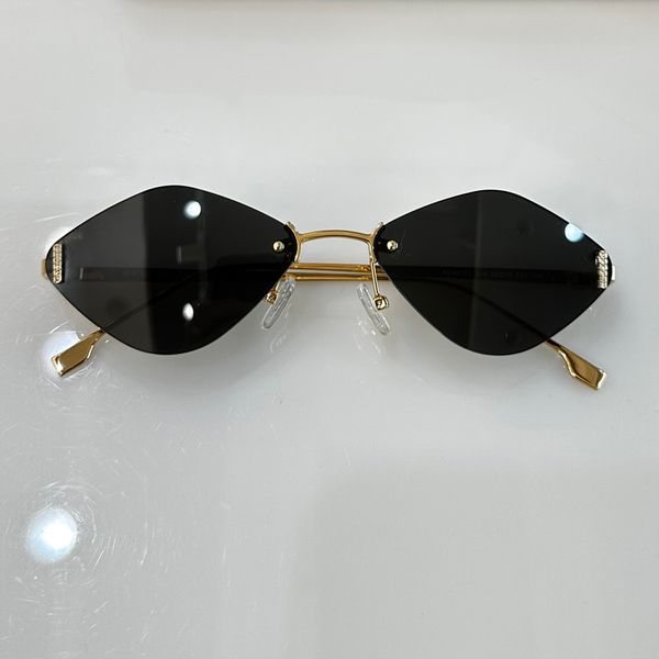 gold black small diamond sunglasses rimless women men summer fashion sunglasses sunnies gafas de sol sonnenbrille sun shades uv400 eyewear w, White;black
gold black small diamond sunglasses rimless women men summer fashion sunglasses sunnies gafas de sol sonnenbrille sun shades uv400 eyewear w, White;black