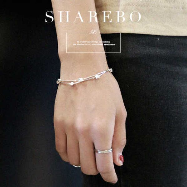 charm bracelets personality new art 925 sterling silver jewelry female simple square high-quality popular bracelet aa230506, Golden;silver
charm bracelets personality new art 925 sterling silver jewelry female simple square high-quality popular bracelet aa230506, Golden;silver