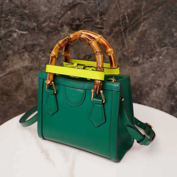 luxury big brand tote bag fashion bamboo knot handbag designer bags women shoulder crossbody purse square large capacity totes
luxury big brand tote bag fashion bamboo knot handbag designer bags women shoulder crossbody purse square large capacity totes