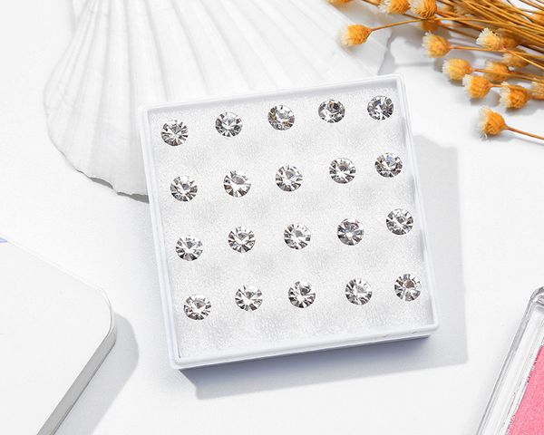 4 sizes diameter high imitation diamond earrings inlaid diamond zircon super shiny white stud non fading resin material for allergy preventi, Golden;silver
4 sizes diameter high imitation diamond earrings inlaid diamond zircon super shiny white stud non fading resin material for allergy preventi, Golden;silver