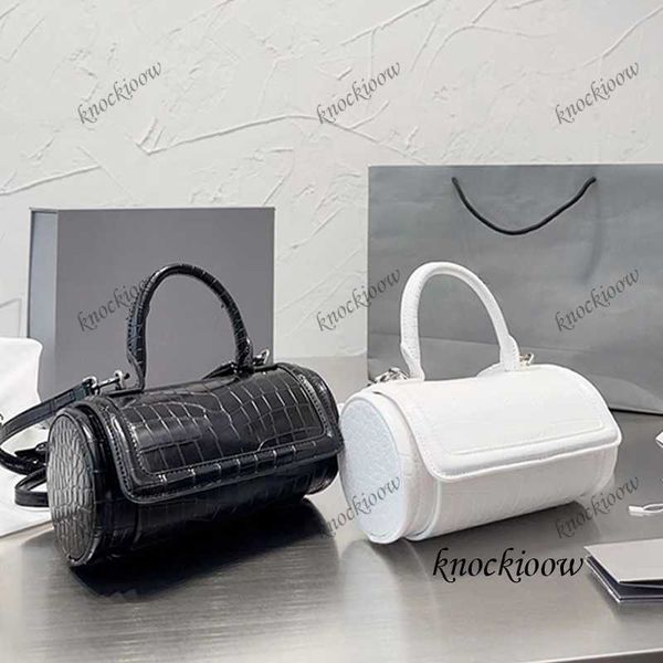 2023 new hourglass bag fashion iconic round handbag appearance for half moon crossbody women luxury shoulder bag available gift box package
2023 new hourglass bag fashion iconic round handbag appearance for half moon crossbody women luxury shoulder bag available gift box package