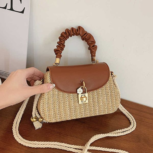 nxy luxury designer ladies straw bags summer new fashion lock beach crossbody bag for women rattan handmade handbags bohemia 230424
nxy luxury designer ladies straw bags summer new fashion lock beach crossbody bag for women rattan handmade handbags bohemia 230424