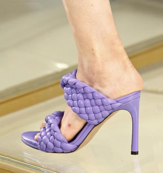 2020 leather braided high sandals women runway party cross wove folds mules shoes thin heel slippers woman q12173927841, Black
2020 leather braided high sandals women runway party cross wove folds mules shoes thin heel slippers woman q12173927841, Black