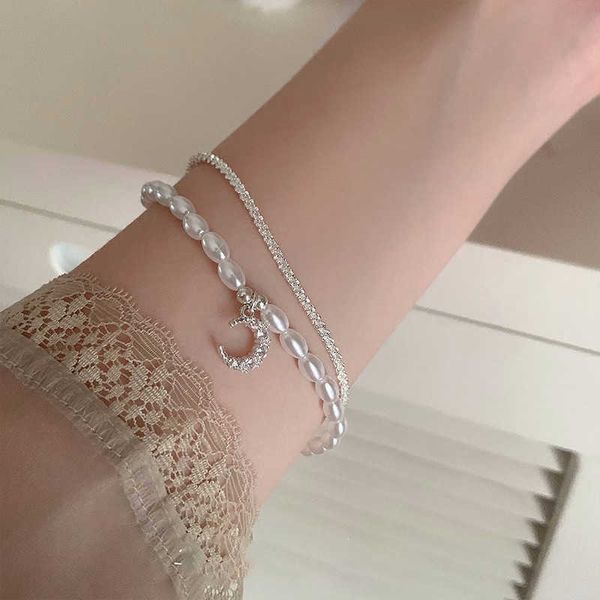 charm bracelets 925 sterling silver beautiful moon bracelets for women korean fashion designer party wedding jewelry holiday gifts aa230506, Golden;silver
charm bracelets 925 sterling silver beautiful moon bracelets for women korean fashion designer party wedding jewelry holiday gifts aa230506, Golden;silver