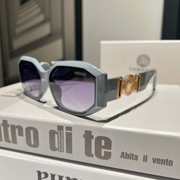 vercace 8422 with box polarized sunglasses uv400 pchromic plank resin lenses sun protection driving travel sports, White;black
vercace 8422 with box polarized sunglasses uv400 pchromic plank resin lenses sun protection driving travel sports, White;black