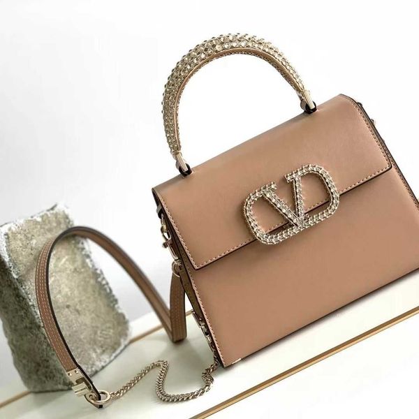 luxurys decorated handbag designer crystal bags cowhide metal diamond handle handheld shoulder crossbody txbr
luxurys decorated handbag designer crystal bags cowhide metal diamond handle handheld shoulder crossbody txbr