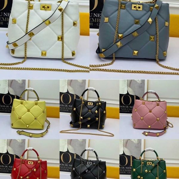 style bags luxurys valentiones handbag punk designer women rivet multifunctional portable shoulder crossbody women's chain c9c0
style bags luxurys valentiones handbag punk designer women rivet multifunctional portable shoulder crossbody women's chain c9c0