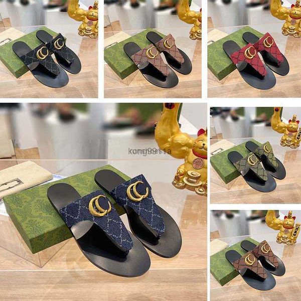 designer shoes foam runner flip flops slippers designer women beach indoor rubber sole classic stylish flip-flops 35-45, Black
designer shoes foam runner flip flops slippers designer women beach indoor rubber sole classic stylish flip-flops 35-45, Black
