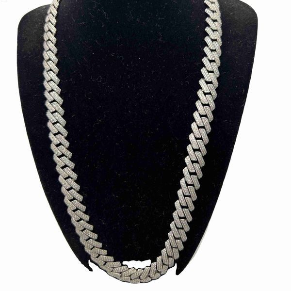 hip pop sterling silver moissanite diamond cuban link chain necklace
hip pop sterling silver moissanite diamond cuban link chain necklace