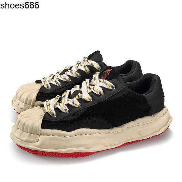 mmy niche design casual and versatile fashion shoes men's thick soles sanyuan kangyu shell head dissolving sboard men's shoes
mmy niche design casual and versatile fashion shoes men's thick soles sanyuan kangyu shell head dissolving sboard men's shoes