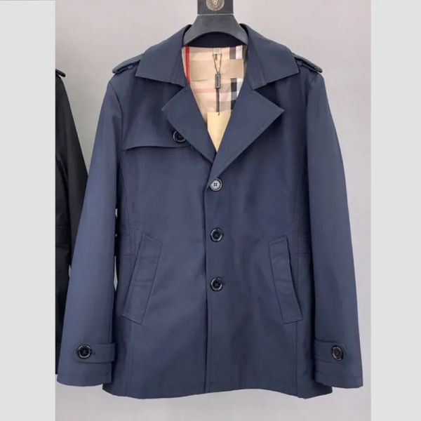 2023 men and women trench collar slim fit long sleeve windproof jacket designer brand classic coat autumn and winter windproof coat, Tan;black
2023 men and women trench collar slim fit long sleeve windproof jacket designer brand classic coat autumn and winter windproof coat, Tan;black