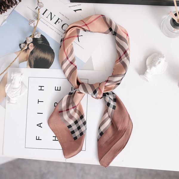 women's scarf small square scarf british style plaid fashion versatile professional scarf hair band scarf women, Blue;gray
women's scarf small square scarf british style plaid fashion versatile professional scarf hair band scarf women, Blue;gray
