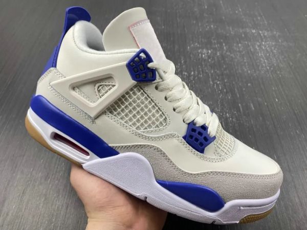 2023 basketball shoes collaborate jumpman 4s sapphire blue man white game royal woman fashion sport zapatos sneakers good quality ship with
2023 basketball shoes collaborate jumpman 4s sapphire blue man white game royal woman fashion sport zapatos sneakers good quality ship with