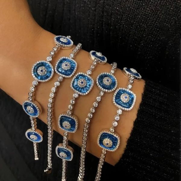 wedding bracelets explosive rhinestone bracelet light luxury fashion all-match full of diamond eye jewelry female bracelet, Golden;silver
wedding bracelets explosive rhinestone bracelet light luxury fashion all-match full of diamond eye jewelry female bracelet, Golden;silver