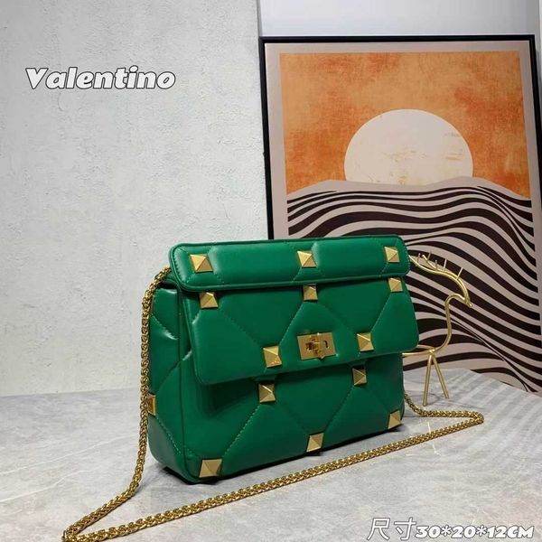 handbag punk rivet luxurys designer bags portable shoulder crossbody new chain 8wb3
handbag punk rivet luxurys designer bags portable shoulder crossbody new chain 8wb3