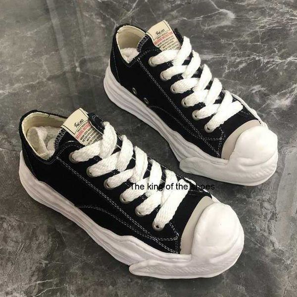 designer's thick-soled luxury lace-up casual shoes women's boots high street mmy canvas shoes sanyuan men's sneakers classic
designer's thick-soled luxury lace-up casual shoes women's boots high street mmy canvas shoes sanyuan men's sneakers classic
