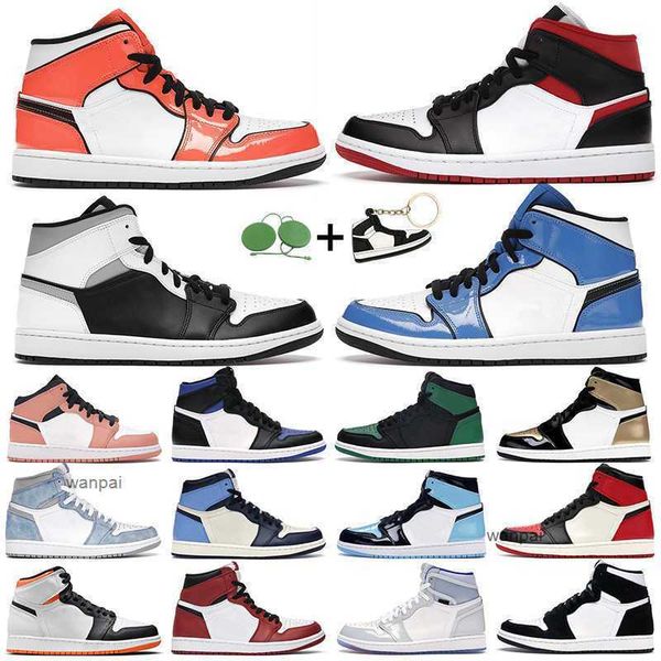 men women basketball shoes 1s high og 1 electro orange shadow 2.0 hyper royal chicago light banned deep blue mens trainers sports sneakers
men women basketball shoes 1s high og 1 electro orange shadow 2.0 hyper royal chicago light banned deep blue mens trainers sports sneakers