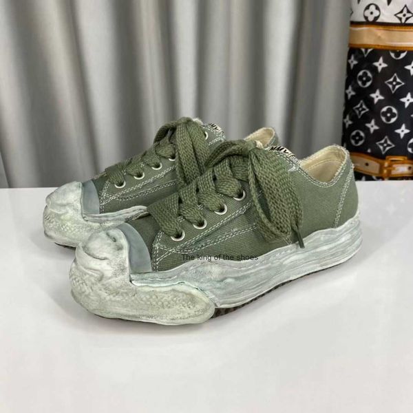 mmy maison mihara yasuhiro shoes hank low flats sneakers canvas trainer lace-up trim shaped toe for women luxury designers shoe rubber cap f, Black
mmy maison mihara yasuhiro shoes hank low flats sneakers canvas trainer lace-up trim shaped toe for women luxury designers shoe rubber cap f, Black