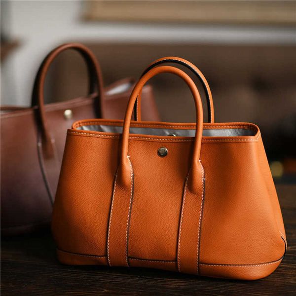 totes 7a garden party bag genuine canvas splicing handmade leather fashion first cowhide handbag versatile ladyqq with logo
totes 7a garden party bag genuine canvas splicing handmade leather fashion first cowhide handbag versatile ladyqq with logo
