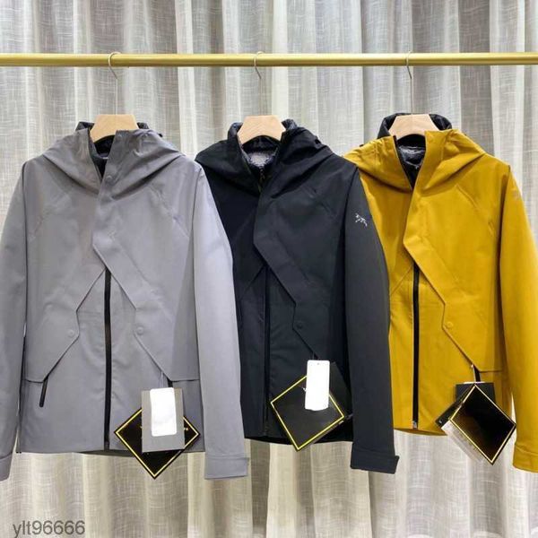 arc designer assault jacket men women waterproof hooded coat couple outdoor sportswear fashion cardigan windbreaker, Black;brown
arc designer assault jacket men women waterproof hooded coat couple outdoor sportswear fashion cardigan windbreaker, Black;brown