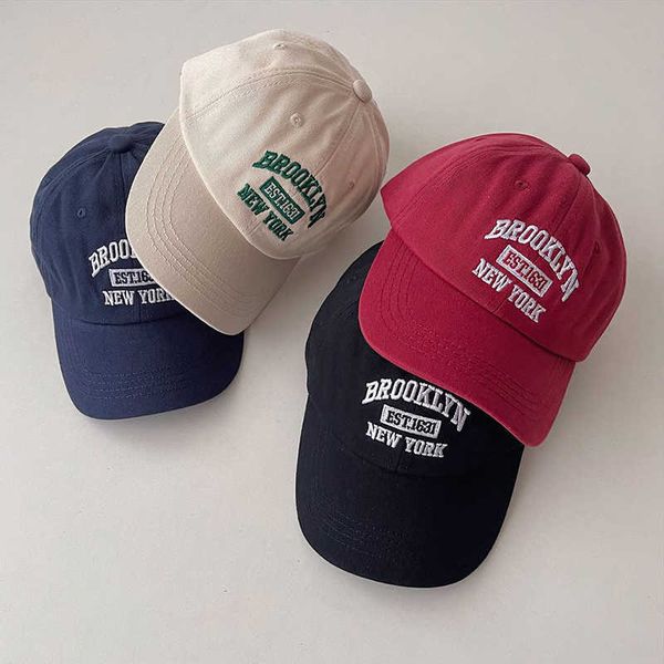 ball caps parentchild baseball cap summer letter embroidery kids peaked caps for boys girls solid color adjustable hip hop sun hat j230504, Blue;gray
ball caps parentchild baseball cap summer letter embroidery kids peaked caps for boys girls solid color adjustable hip hop sun hat j230504, Blue;gray