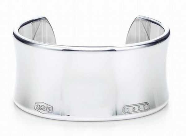 2019 new silver wide no seal bangle bracelet fashion bracelet size with box and dastbag6737364, Black
2019 new silver wide no seal bangle bracelet fashion bracelet size with box and dastbag6737364, Black