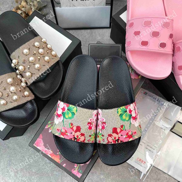 designer slippers blooms men slipper women sandals floral printing striped slide rubber slides flat non-slip classic sandal gear bottoms, Black
designer slippers blooms men slipper women sandals floral printing striped slide rubber slides flat non-slip classic sandal gear bottoms, Black