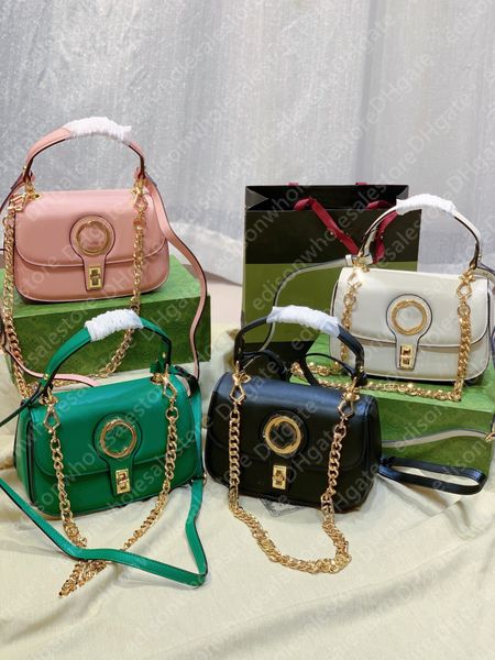 womens classic alphabet crossbody bag fashion portable tote designer bag leather retro designer lady bag
womens classic alphabet crossbody bag fashion portable tote designer bag leather retro designer lady bag