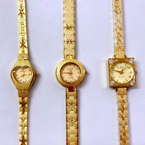 women s watches 2023 luxury watch 24k gold japanese movement lady gift for lovers inlaid diamonds small 230506, Slivery;golden
women s watches 2023 luxury watch 24k gold japanese movement lady gift for lovers inlaid diamonds small 230506, Slivery;golden