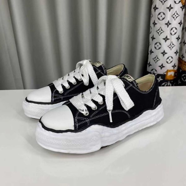 shoes dress mmy maison mihara yasuhiro hank original sneakers flats canvas leather lace-up trim shaped toe luxury designers shoe rubber cap, Black
shoes dress mmy maison mihara yasuhiro hank original sneakers flats canvas leather lace-up trim shaped toe luxury designers shoe rubber cap, Black