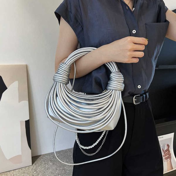 nxy luxury designer wire bundle weaving shoulder bags for women new fashion ladies handbags trend shopping crossbody bag female 230424
nxy luxury designer wire bundle weaving shoulder bags for women new fashion ladies handbags trend shopping crossbody bag female 230424