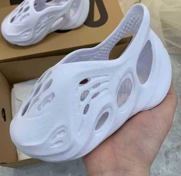 fashion athletic outdoor kids shoes slide foam runner slipper boys girls designer slippers black shoe boy sneakers toddler children kid fash, Black;red
fashion athletic outdoor kids shoes slide foam runner slipper boys girls designer slippers black shoe boy sneakers toddler children kid fash, Black;red