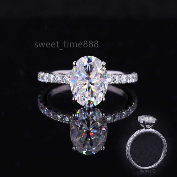 classic and popular style oval brilliant cut 9x7mm moissanite diamond and lab grown diamond engagement ring, Silver
classic and popular style oval brilliant cut 9x7mm moissanite diamond and lab grown diamond engagement ring, Silver