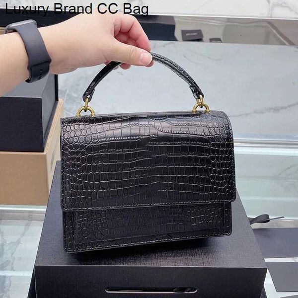 cowhide cc totes 9a quality designers sunset alligator bag leather 22cm with box women luxurys shoulder crossbody ladies belt handle gold si
cowhide cc totes 9a quality designers sunset alligator bag leather 22cm with box women luxurys shoulder crossbody ladies belt handle gold si