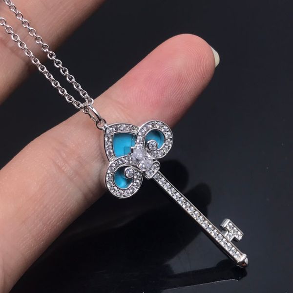 designer lucky key necklace full of diamonds collarbone chain texture collarbone chain delicate gift personality collar female, Silver
designer lucky key necklace full of diamonds collarbone chain texture collarbone chain delicate gift personality collar female, Silver