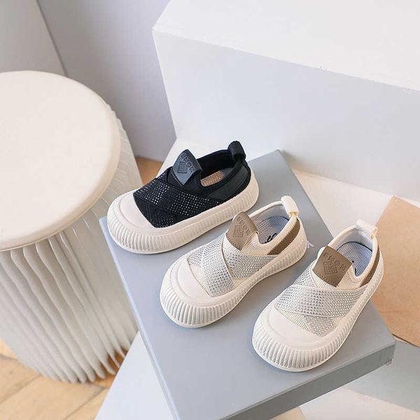 girls' spring and autumn new korean children's casual baby flying weave breathable mesh soft sole board little white shoes, Black;red
girls' spring and autumn new korean children's casual baby flying weave breathable mesh soft sole board little white shoes, Black;red