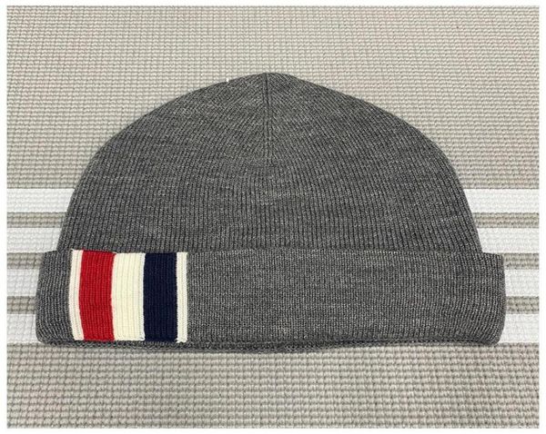 wide brim hats tb browin autumn winter men women wool hat stiped kniited couple cap warm windproof6574371, Blue;gray
wide brim hats tb browin autumn winter men women wool hat stiped kniited couple cap warm windproof6574371, Blue;gray