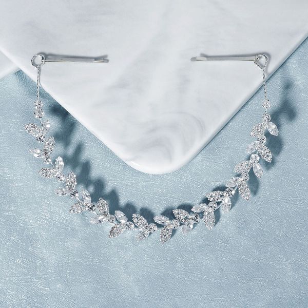white crystal butterfly hair band, rhinestone semi round princess headdress, versatile and cute hair band for going outfg-0070-a, Silver
white crystal butterfly hair band, rhinestone semi round princess headdress, versatile and cute hair band for going outfg-0070-a, Silver